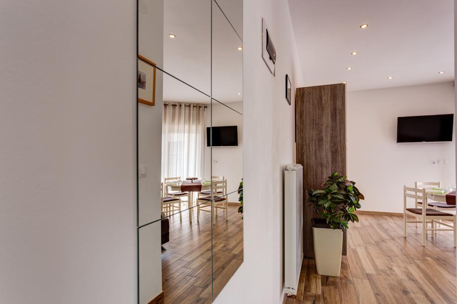 Apartman Tika  Pula Bagian luar foto